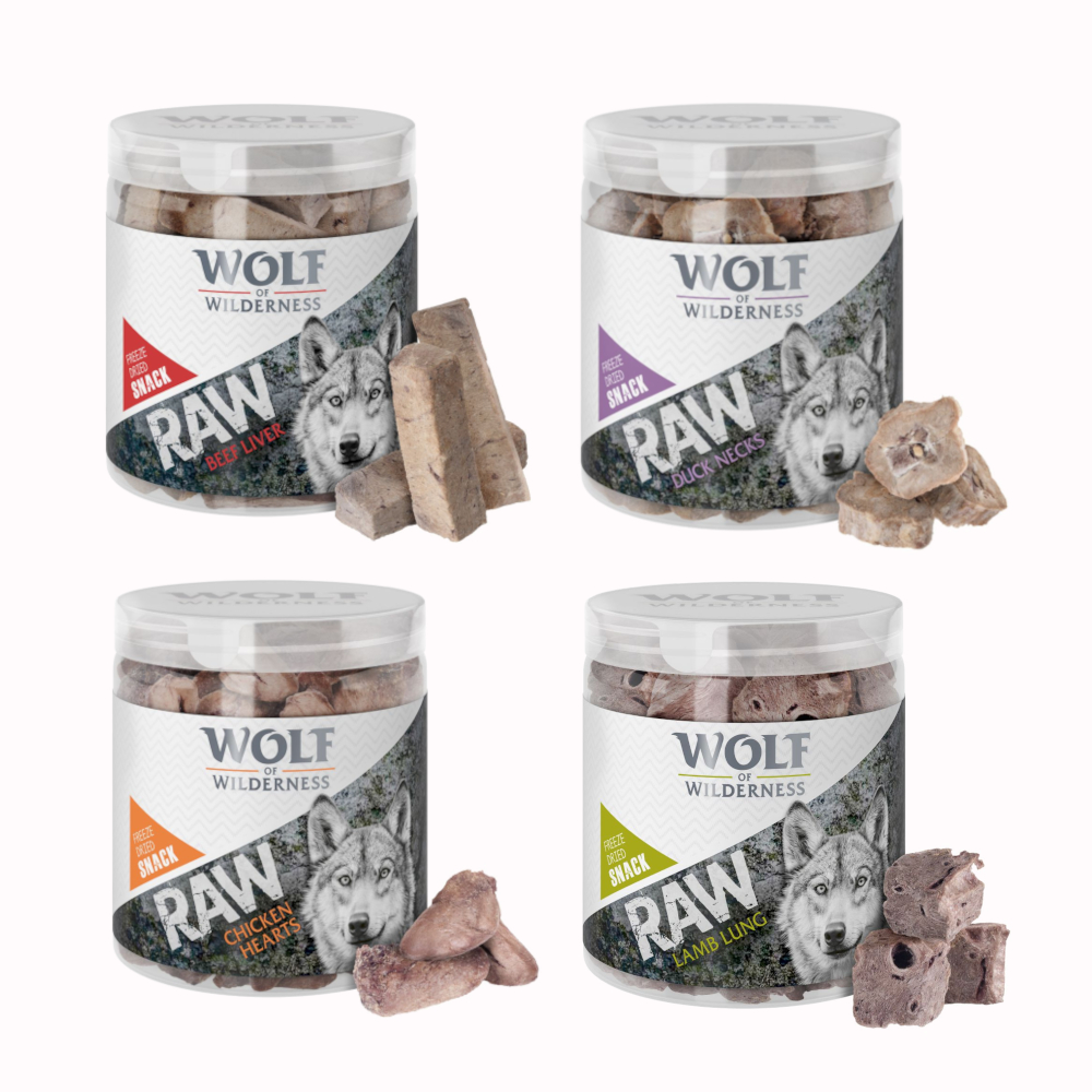 Výhodné balení Wolf of Wilderness - RAW snack (mrazem sušený) - Mix (300g): kuřecí srdíčka